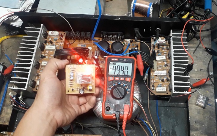 Cách Kiểm Tra Amply Rò Điện Ra Loa