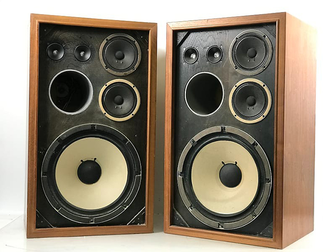 Sansui SP-200
