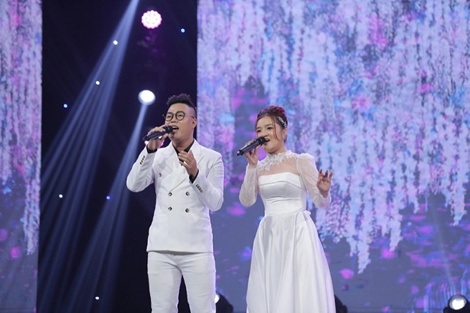 Danh sách những bài hát karaoke dễ được 100 điểm hay – dễ hát nhất 2025